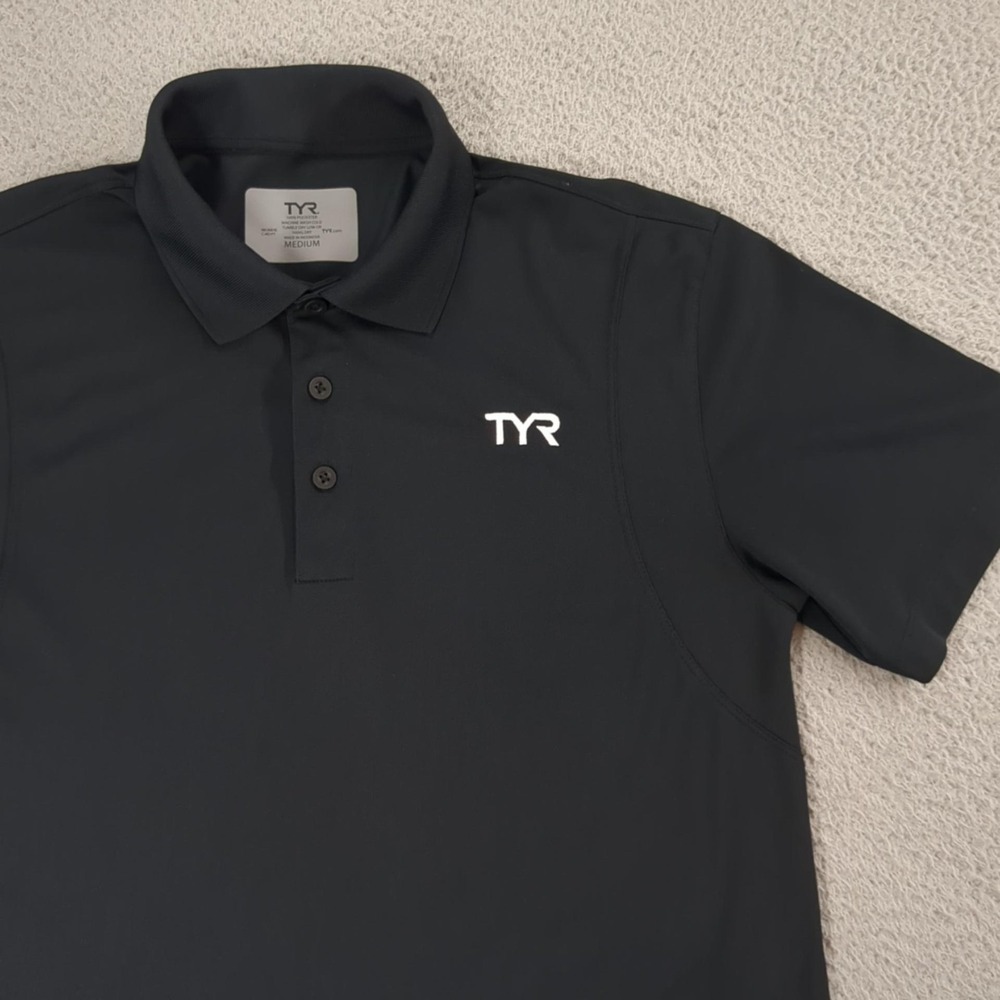 TYR Polo Shirt Mens Medium Black Solid Performance Lightweight Athletic Casual